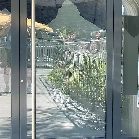 公寓 豪斯绿洲酒店 采尔马特